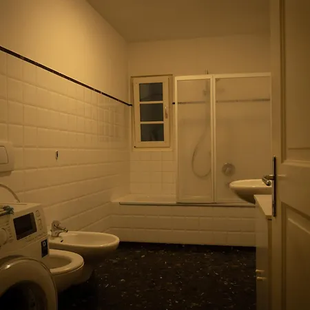 Fink Apartment *