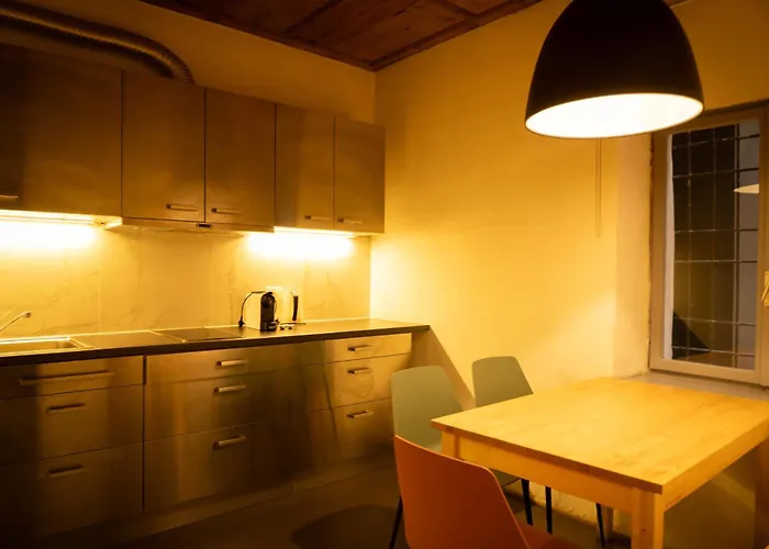 レジデンス フィンク セントラル アパート