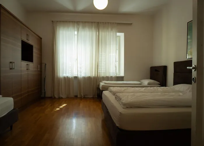 レジデンス フィンク セントラル アパート